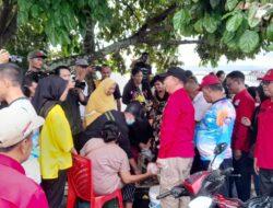 ASR Borong Ikan Asap Untuk Dibagikan ke Warga, Pedagang Ikan Asap Butur Ucapkan Terima Kasih Kepada ASR