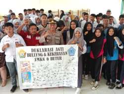 Deklarasi Anti Bullying di SMKN 6 Buton Utara, Kapolsek Bonegunu Serukan Lingkungan Sekolah Aman