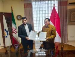 MoU Kerja Sama Kedutaan Iran- SMSI Ditandangani