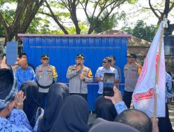 Solidaritas PGRI Buton Utara Gelar Aksi Damai Tuntut Keadilan untuk Ibu Supriyani