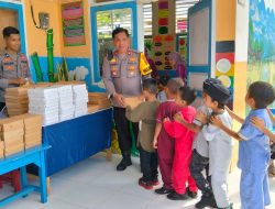 Polres Buton Utara Bagikan Makanan Bergizi untuk Pelajar TK Negeri Pertiwi Ereke