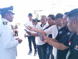 Bupati dan Wakil Bupati Buton Utara Disambut Meriah, Fokus Benahi Jalan Rusak