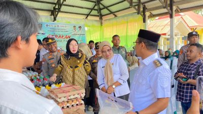 Pemda Buton Utara Gelar Pangan Murah, Warga Antusias Berbelanja
