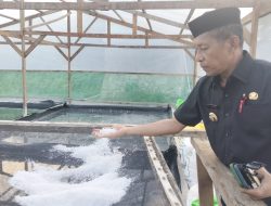 Afirudin-Rahman Kunjungi Lokasi Produksi Garam di Rombo, Dorong Legalitas dan Pemasaran Garam Lokal