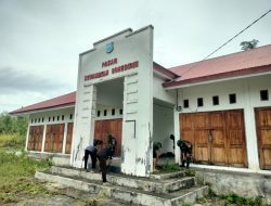 Babinsa Kodim 1429/Butur Ajak Warga Kerja Bakti Bersihkan Pasar