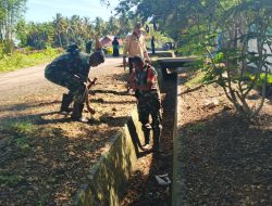 Jaga Kebersihan Lingkungan, Kodim 1429/Butur dan Warga Gelar Kerja Bakti Bersihkan Parit