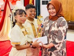 Gibran dan Azaria Raih Juara Satu Lomba Fashion Show SD se-Butur