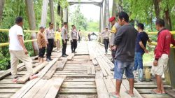 Kapolres Buton Utara Cek Pos PAM, Pos Yan, dan Jembatan Rusak Demi Keselamatan Warga Saat Nataru