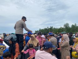 Kapolres Buton Utara Turun Langsung Pantau Arus Penumpang Kapal di Pelabuhan Waode Buri