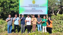 Wabup Buton Utara Pimpin Jumat Bersih di Lahan Hibah untuk Kantor PA