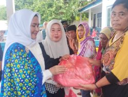 Tebar Kepedulian Jelang Ramadhan, BKMT Buton Utara Salurkan 40 Paket Sembako untuk Warga Rentan