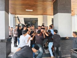 Demo PLN di DPRD Buton Utara Ricuh, LSM Perisai Desak Manajer PLN EREKE Mundur