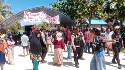 Warga Pongkowulu Ancam Beton Jalan Provinsi Jika Pemprov Sultra Tak Beri Kepastian