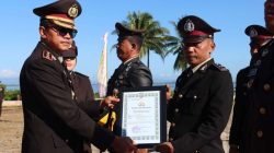 Tiga Personel Berprestasi Terima Penghargaan di HUT Bhayangkara ke-80, Ini Pesan Kapolres Buton Utara