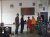 Kades Ngapaea Suparjo Salurkan Bantuan Pendidikan, Mahasiswa Terima Rp1,5 Juta dan Puluhan Siswa Dapat Seragam Sekolah