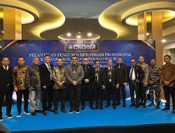 Lantik 120 Pengurus PERADI Profesional Sultra, Harris: Hukum Tak Boleh Takuti Rakyat