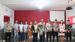 Kapolres Buton Utara Hadiri Ibadah Minggu, Perkuat Kedekatan Polri dan Masyarakat