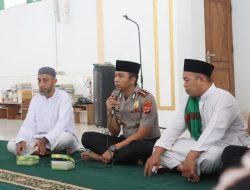 Kapolres Buton Utara Perkuat Kedekatan dengan Masyarakat Lewat Jumat Keliling