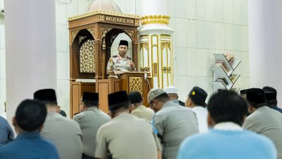 Wakapolda Sultra Ajak Warga Jaga Kamtibmas Lewat Subuh Keliling di Kendari